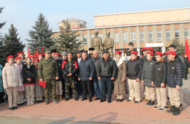 Героическая поверка &quot;Отечества достойные сыны&quot; к 36-й годовщине вывода советских войск из Афганистана.