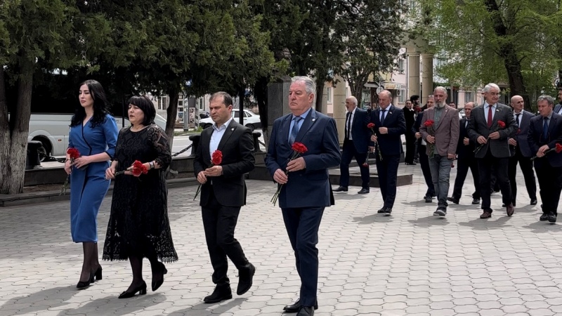 В Карачаево-Черкесию прибыло руководство Федерации кавказских ассоциации из Турции.