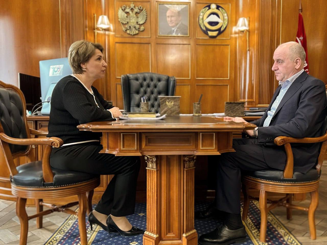 Глава КЧР Рашид Темрезов и Министр образования и науки КЧР Инна Кравченко обсудили реализацию нового нацпроекта «Молодежь и дети».