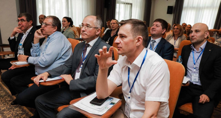 Развитие инициативного бюджетирования в субъектах СКФО обсудили на межрегиональном совещании в КЧР. Развитие инициативного бюджетирования в субъектах СКФО обсудили на межрегиональном совещании в КЧР.