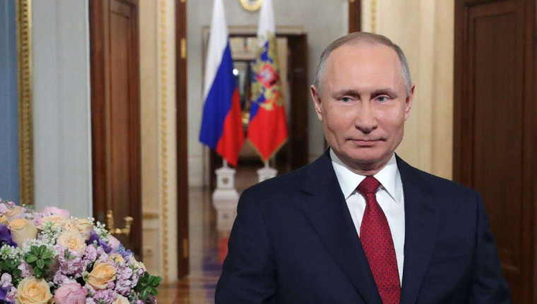 7 октября - день рождения Президента Российской Федерации Владимира Владимировича Путина.. 7 октября - день рождения Президента Российской Федерации Владимира Владимировича Путина..
