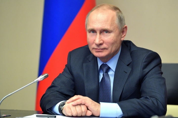 Владимир Путин поздравил Рашида Темрезова и жителей Карачаево-Черкесии с Днем защитника Отечества. Владимир Путин поздравил Рашида Темрезова и жителей Карачаево-Черкесии с Днем защитника Отечества.