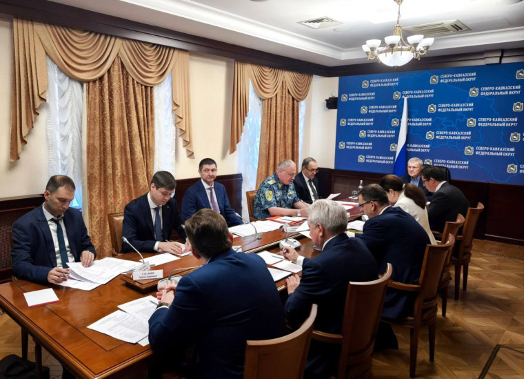 Глава КЧР Рашид Темрезов принял участие в заседании межведомственной рабочей группы по противодействию незаконным финансовым операциям в СКФО. Глава КЧР Рашид Темрезов принял участие в заседании межведомственной рабочей группы по противодействию незаконным финансовым операциям в СКФО.