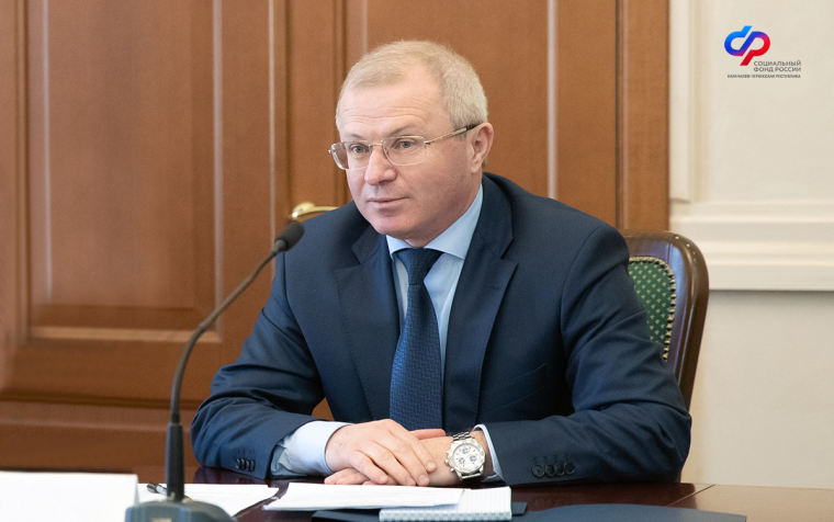 Новое пособие для семей с детьми до 17 лет и беременных женщин: размер, условия получения и механизмы начисления. Новое пособие для семей с детьми до 17 лет и беременных женщин: размер, условия получения и механизмы начисления.
