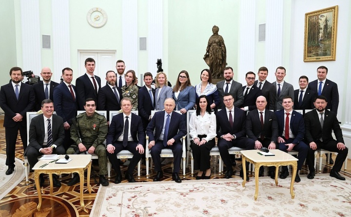 Президент России Владимир Путин встретился с победителями конкурса «Лидеры России». Президент России Владимир Путин встретился с победителями конкурса «Лидеры России».