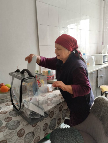 Избиратели района воспользовались правом голосования на дому. Избиратели района воспользовались правом голосования на дому.