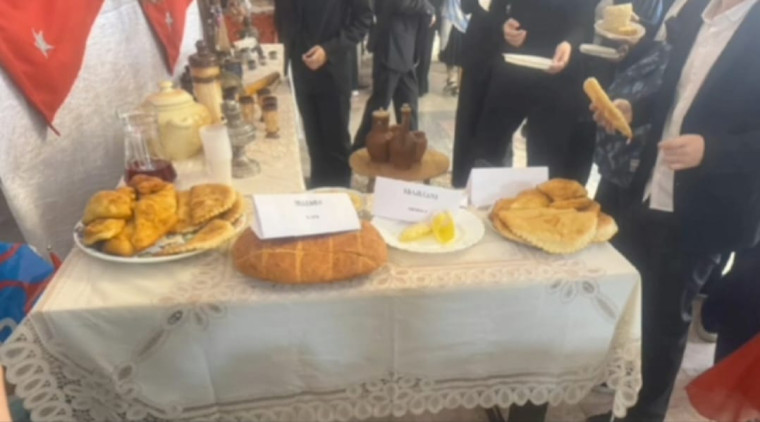 В Адыге-Хабльском районе прошел районный праздник, посвященный Дню народного единства.